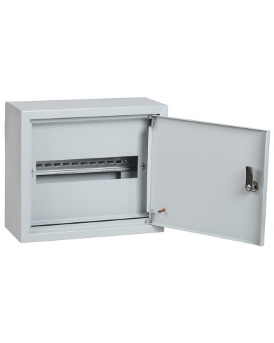 ЩРн-12з 265х310х120 IP31 GENERICA (MKM14-N-12-31-Z-G). Щит распределительный навесной с замком. GENERICA в Тюмени