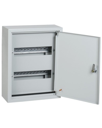 ЩРн-24з 395х310х120 IP31 GENERICA (MKM14-N-24-31-Z-G). Щит распределительный навесной с замком. GENERICA в Тюмени