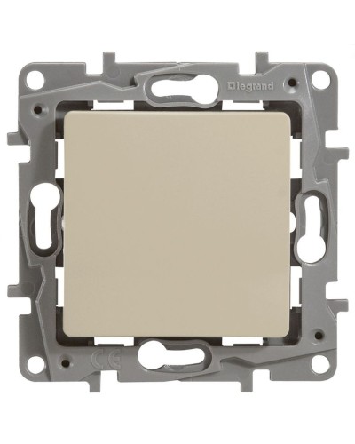 Выключатель 10AX-250В ETIKA, слоновая кость (672301). Выключатель. LegranD в Тюмени